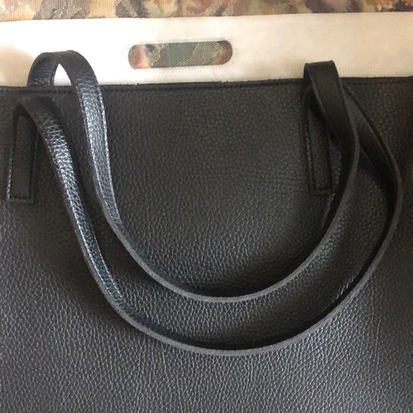 🆕 Vince Camuto “Luck Tote” Vegan Leather - Picture 3 of 7
